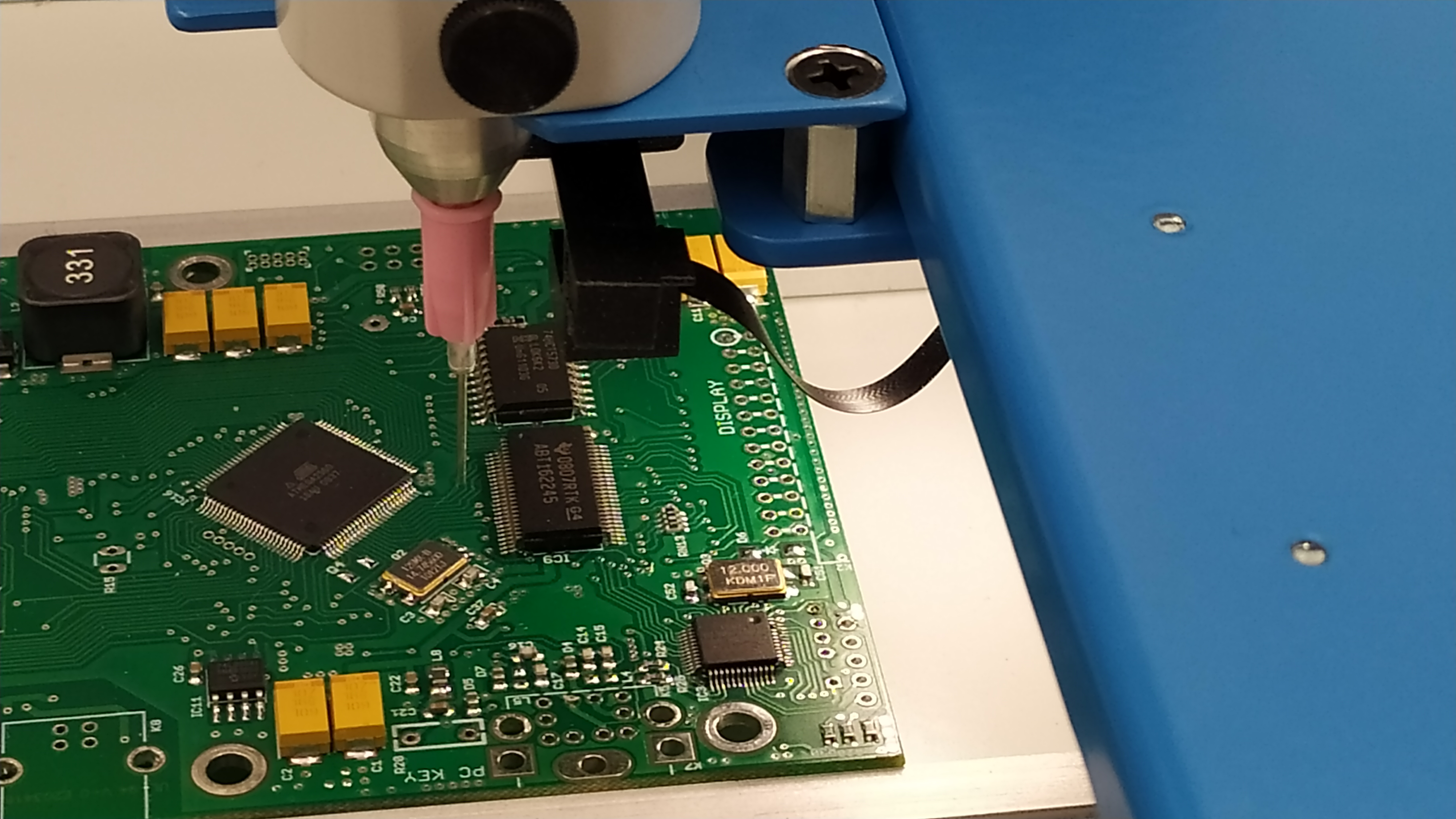 Manual SMD component placement on PCB